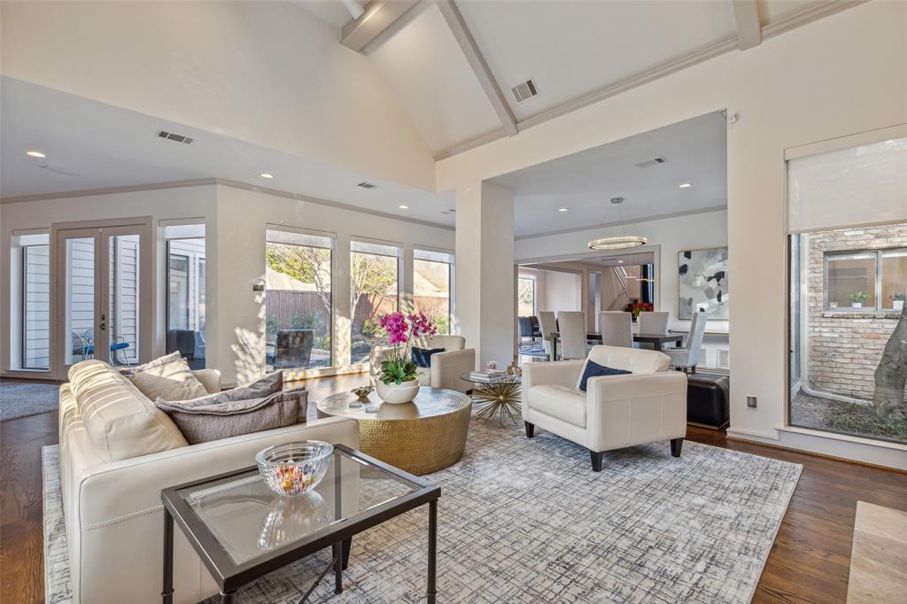 Chateau Blois - Residential