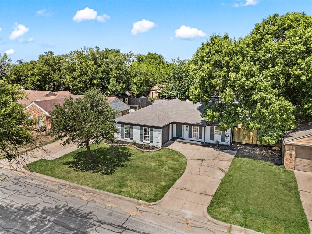 7008 Shadow Bend Drive