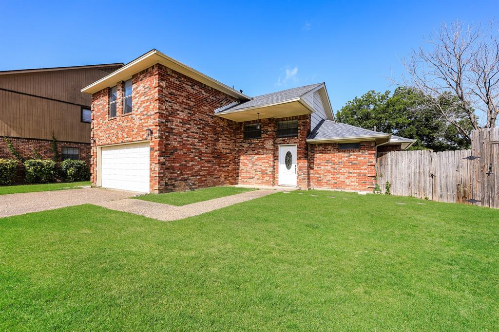 1107 Carrington Court