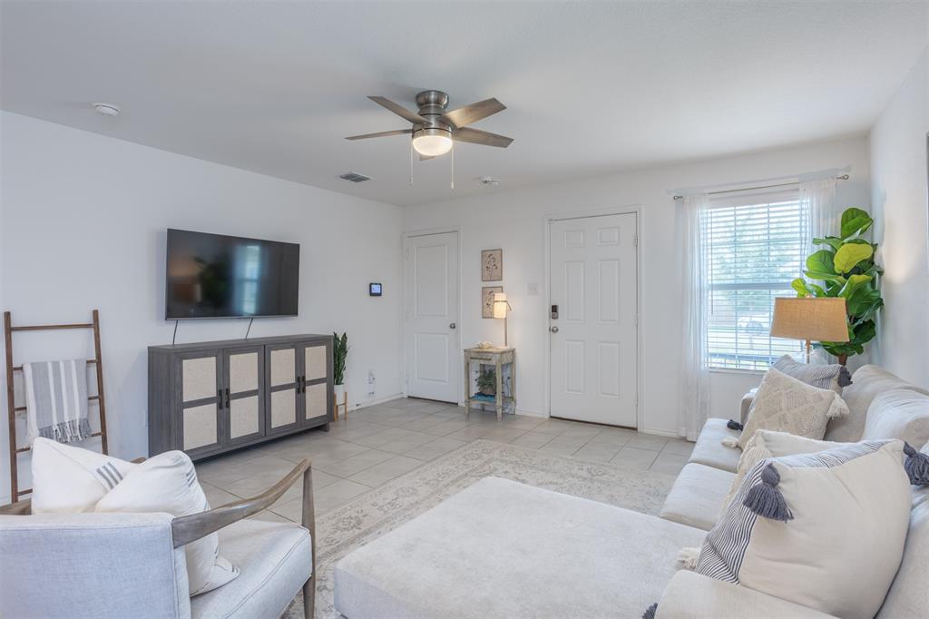 6104 Darkstar Drive