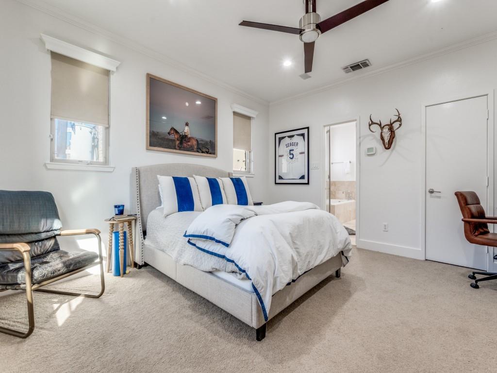 Sundance Row At State Thomas 02 - Residential