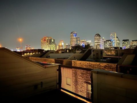 2947 Thomas Avenue Dallas TX 75204