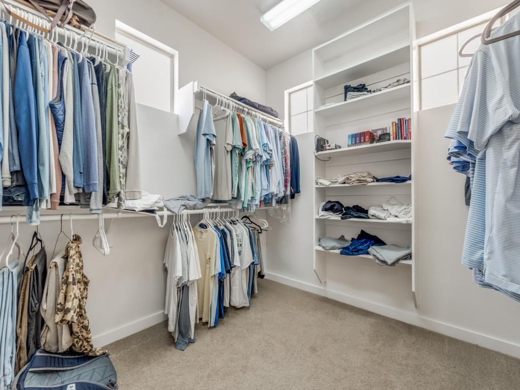 Sundance Row At State Thomas 02 - Residential