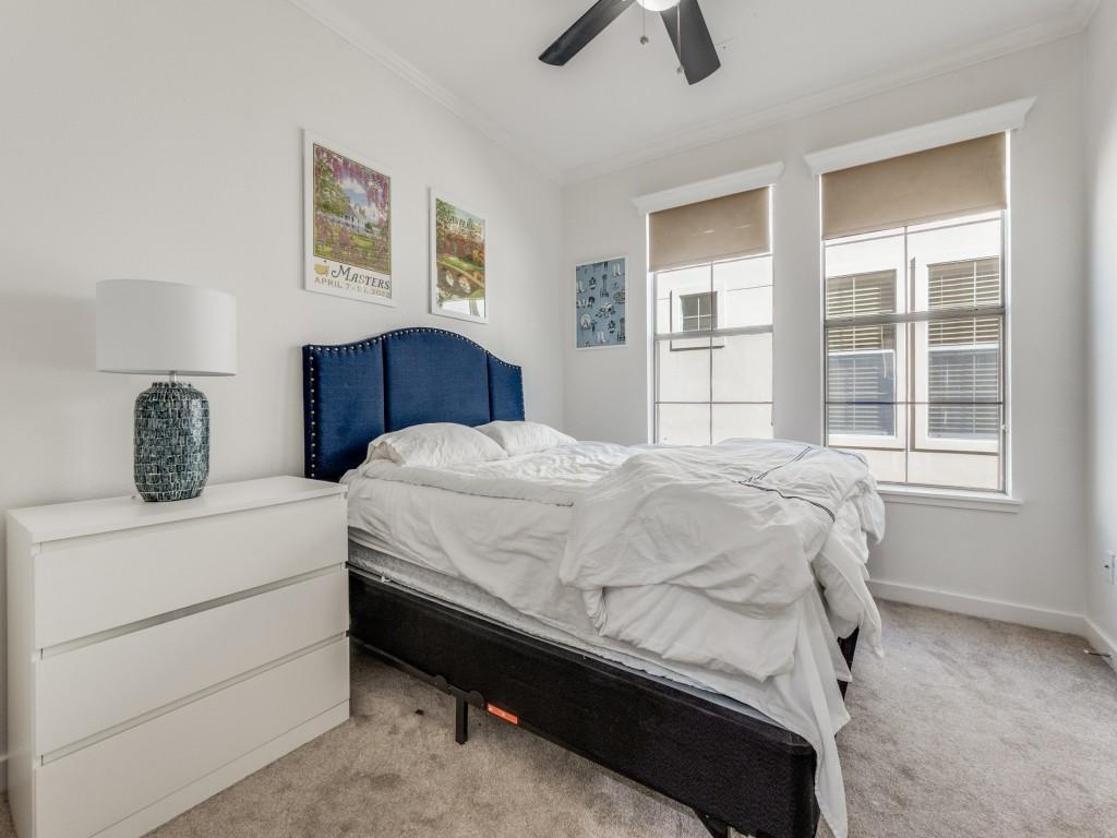 Sundance Row At State Thomas 02 - Residential