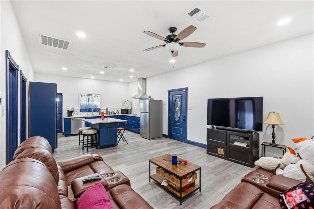 Moores Lake Estates Ph 1 - Residential