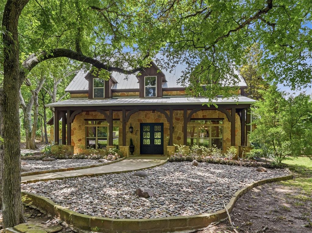 129 Trinity Bluffs