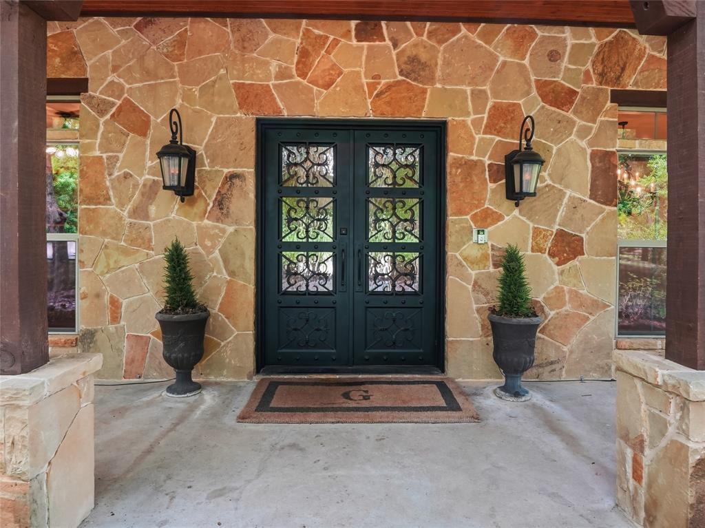 129 Trinity Bluffs
