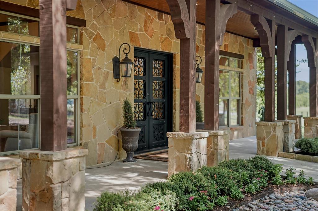129 Trinity Bluffs