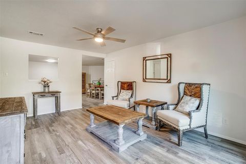 416 Owens Drive Crowley TX 76036