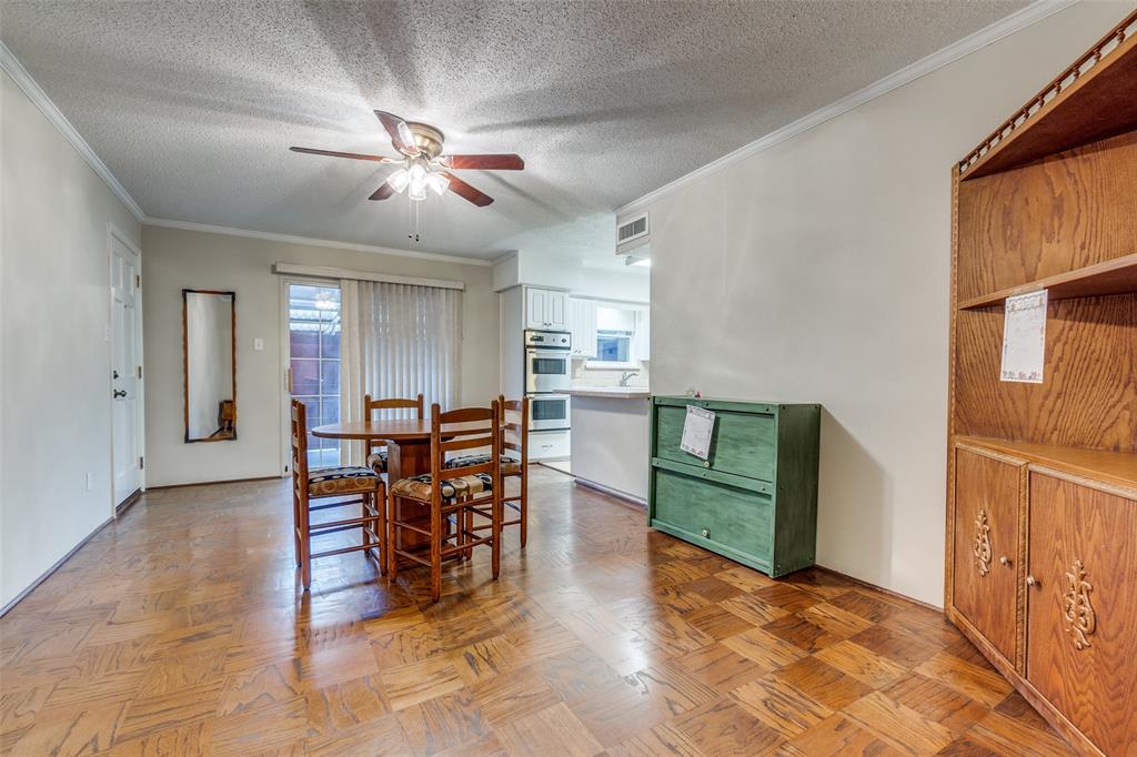 Sandhurst Manor - Residential