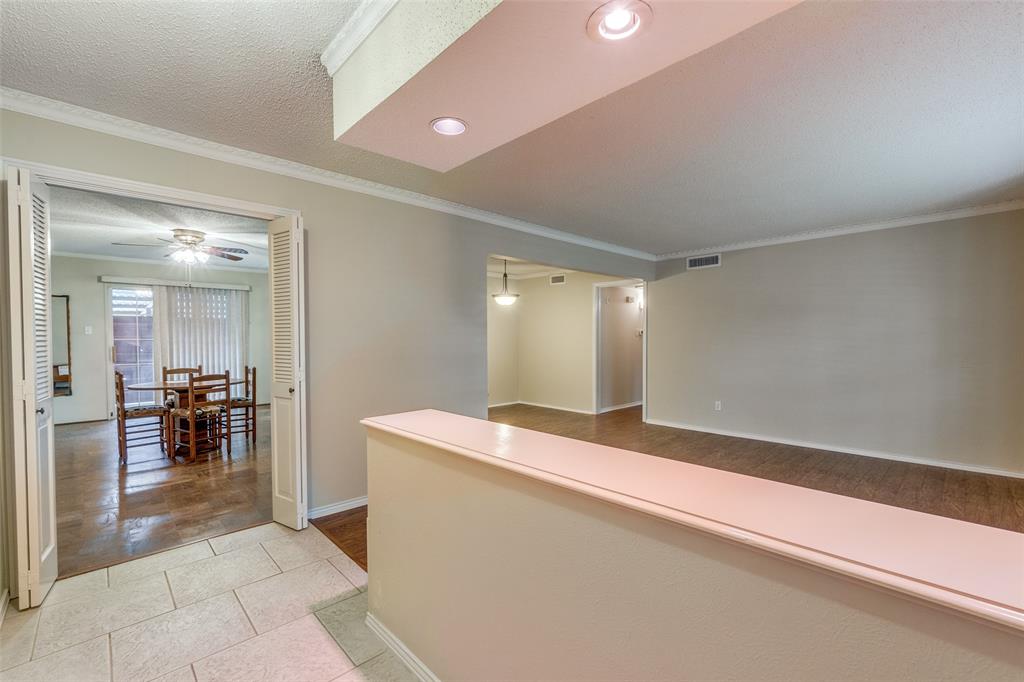 Sandhurst Manor - Residential