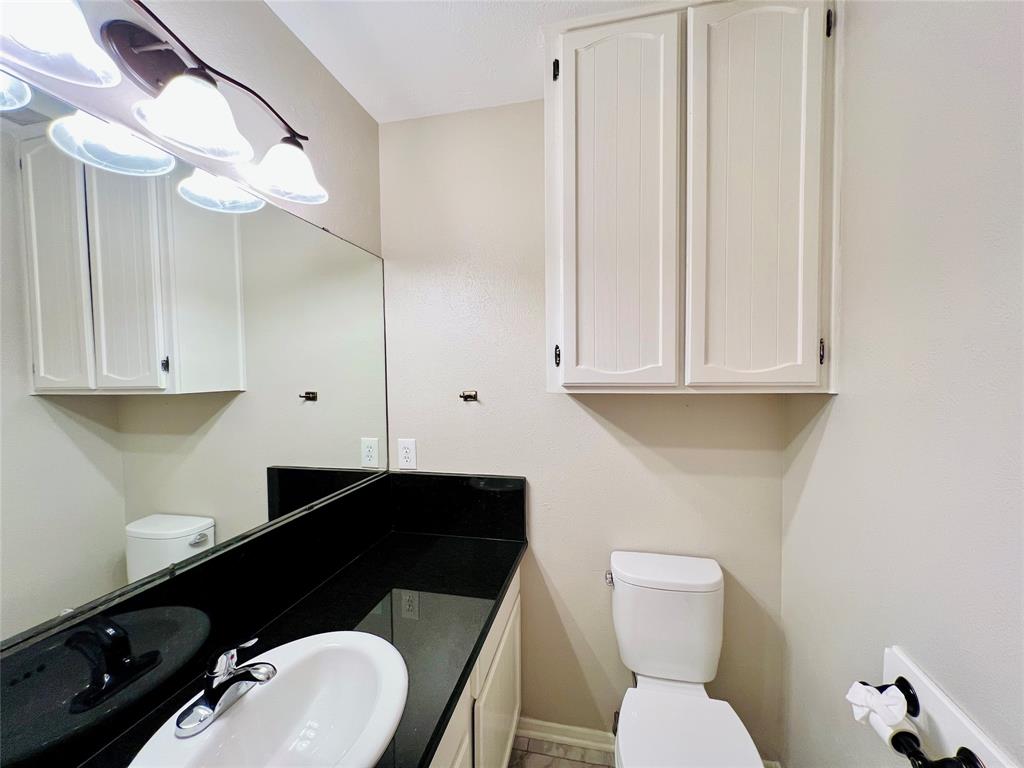 Sunset Heights South Add - Residential Lease