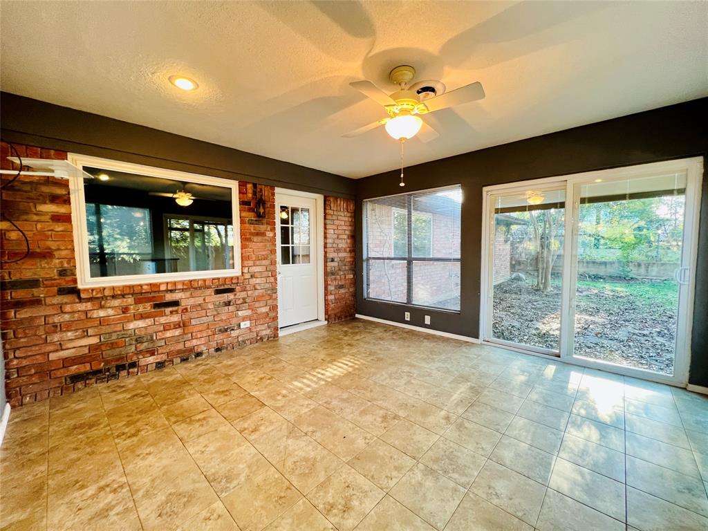 Sunset Heights South Add - Residential Lease