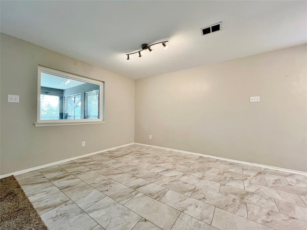 Sunset Heights South Add - Residential Lease