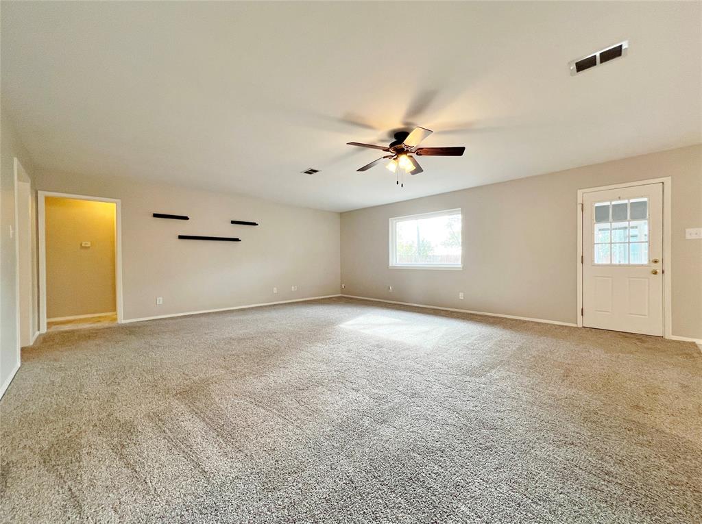 Sunset Heights South Add - Residential Lease