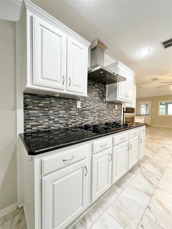 Sunset Heights South Add - Residential Lease