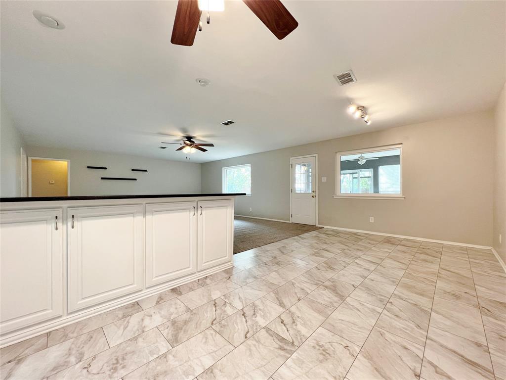 Sunset Heights South Add - Residential Lease