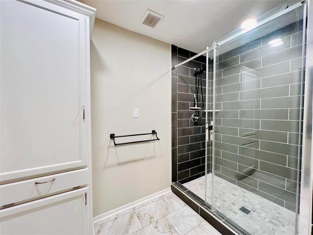 Sunset Heights South Add - Residential Lease