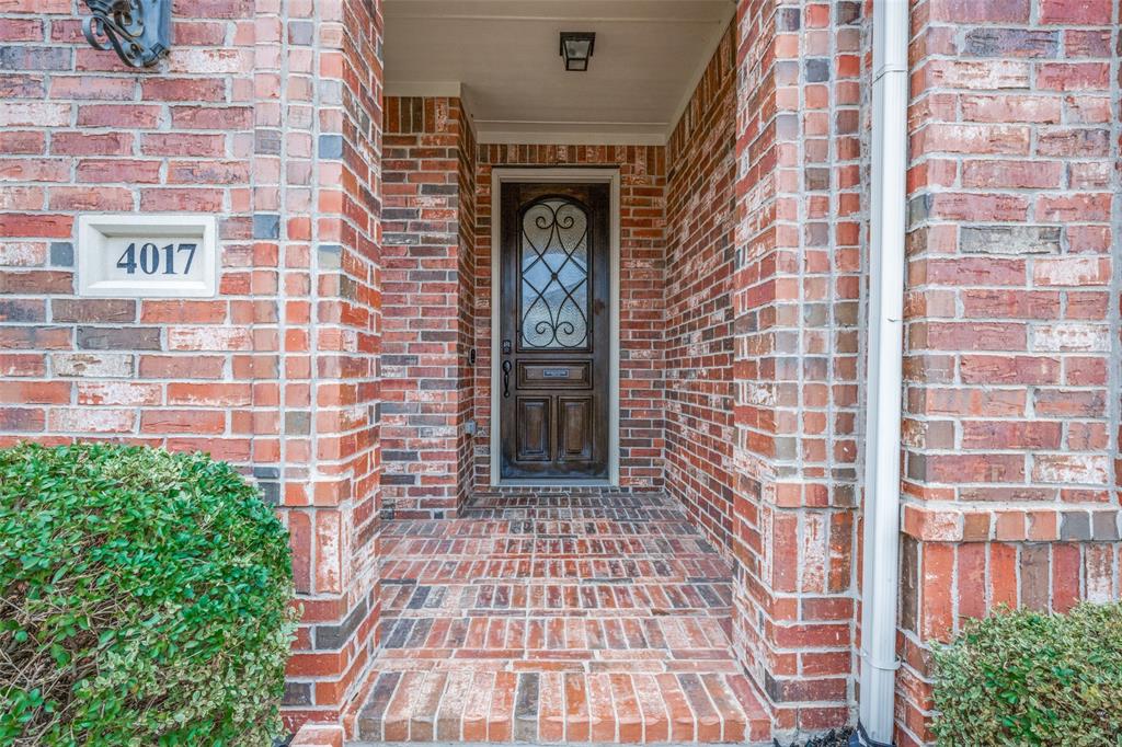4017 Silk Vine Court