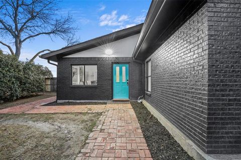 Tiny photo for 1510 Hillcrest Boulevard, Little Elm, TX 75068 (MLS # 21340471)