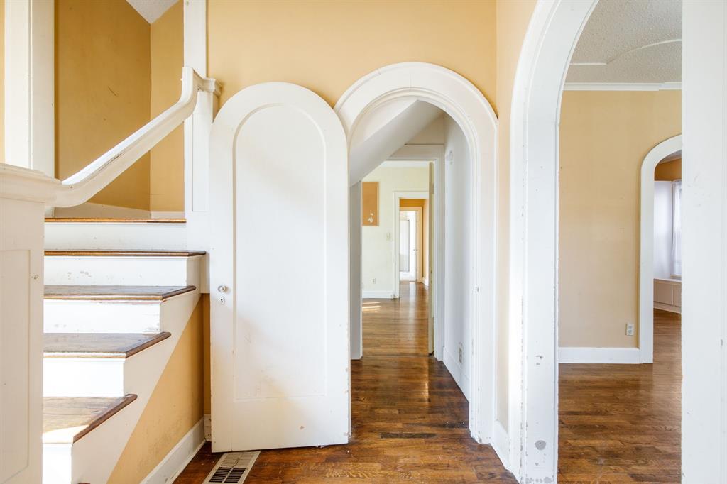 1712 Frederick Street