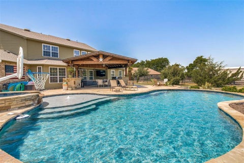 Photo of 395 Pecan Court, Nevada, TX 75173 (MLS # 21327855)