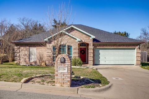 2226 Creek Side Drive Weatherford TX 76087