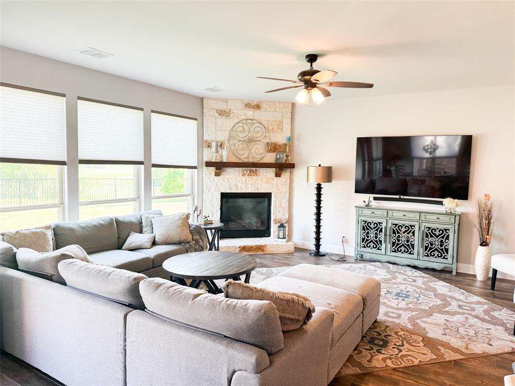 4509 Stillhouse Hollow Lane