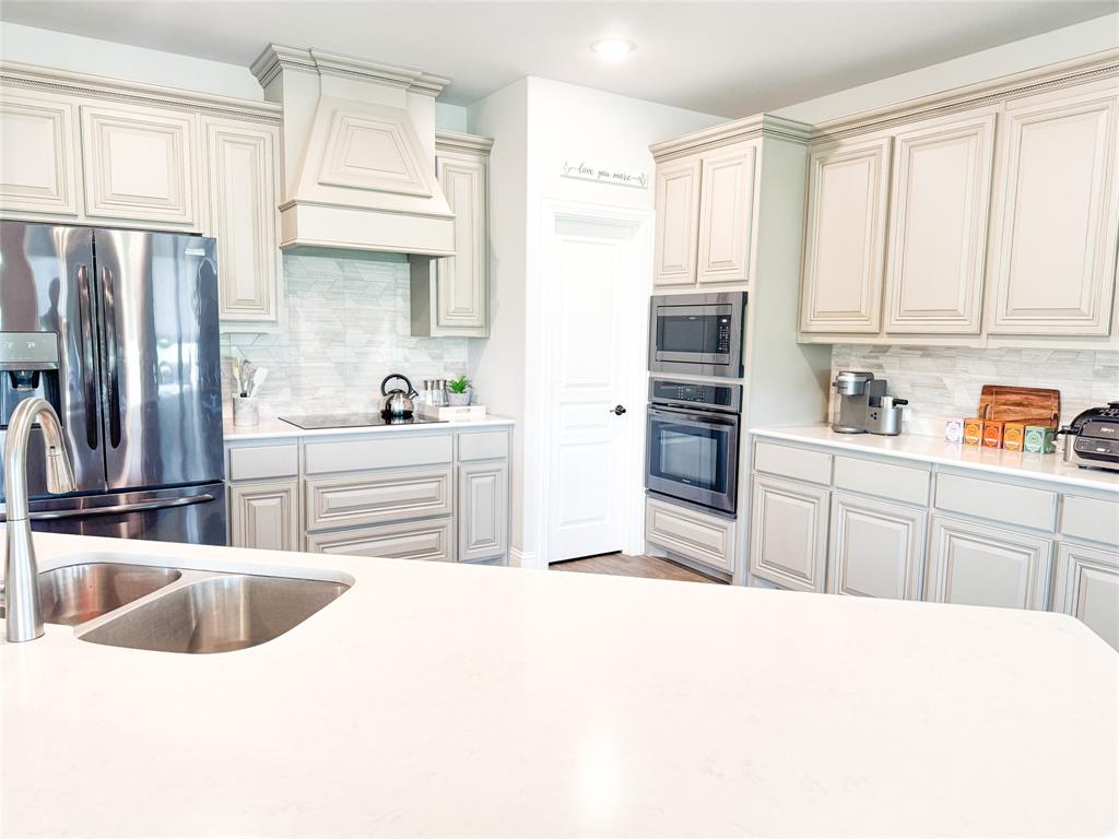 4509 Stillhouse Hollow Lane