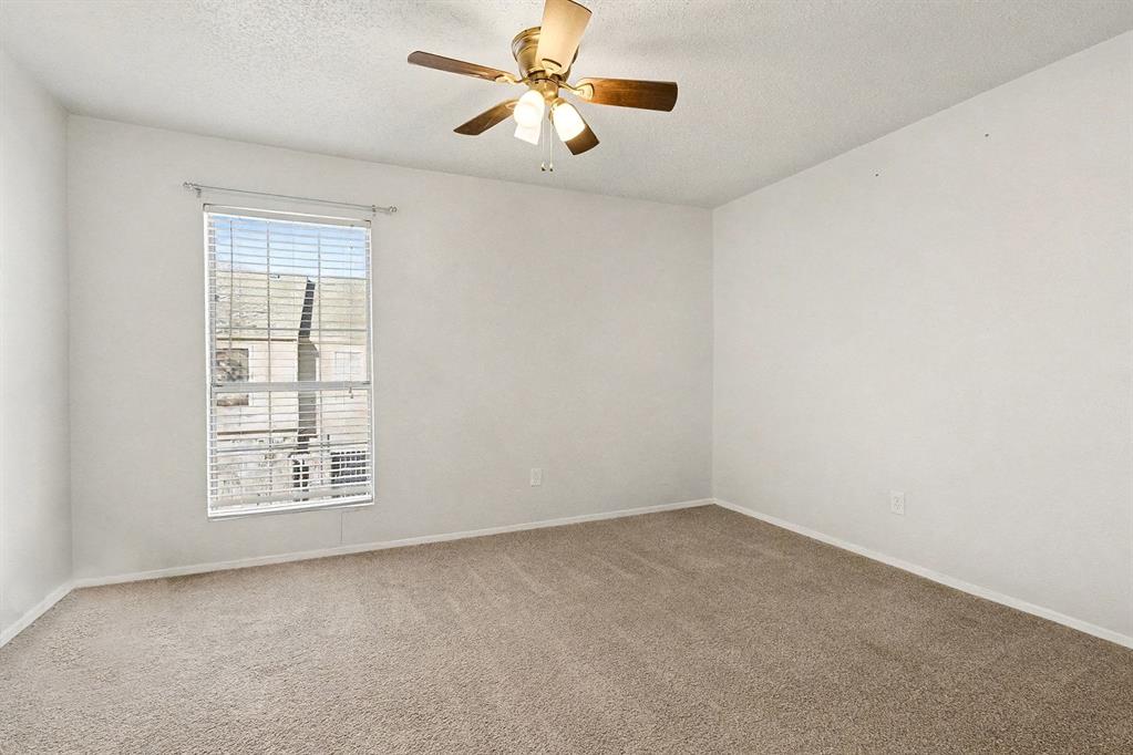 Carriagehouse Village-Victoria Place - Residential