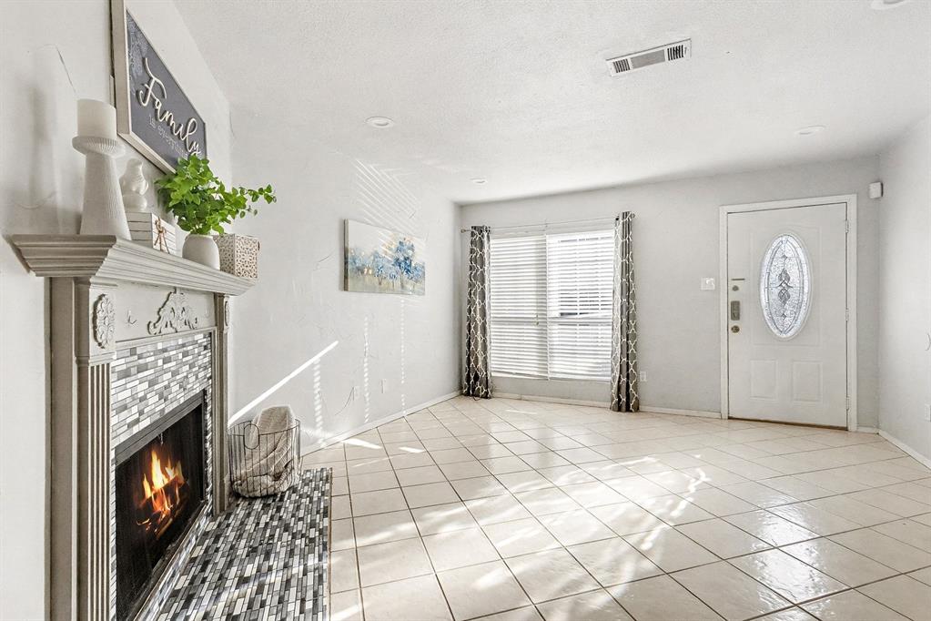 Carriagehouse Village-Victoria Place - Residential