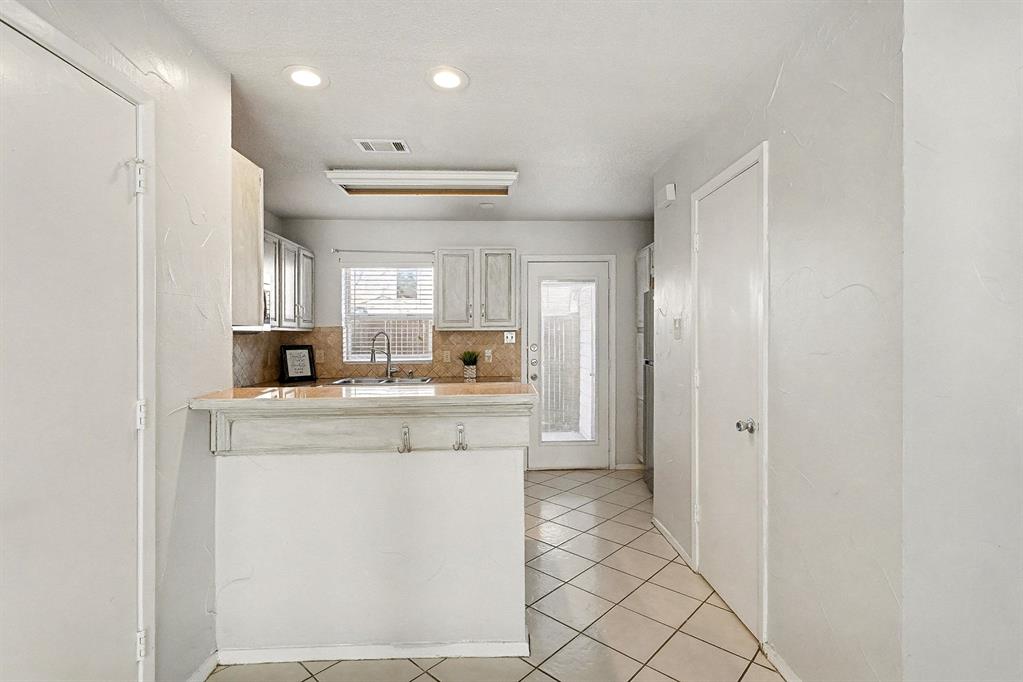 Carriagehouse Village-Victoria Place - Residential