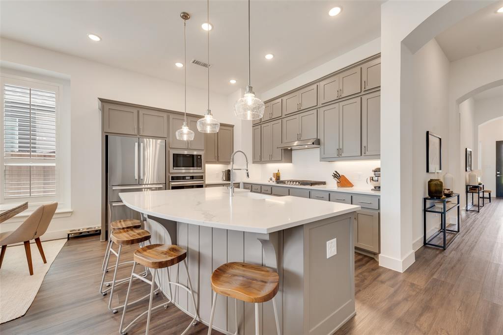 1124 Firecracker Drive