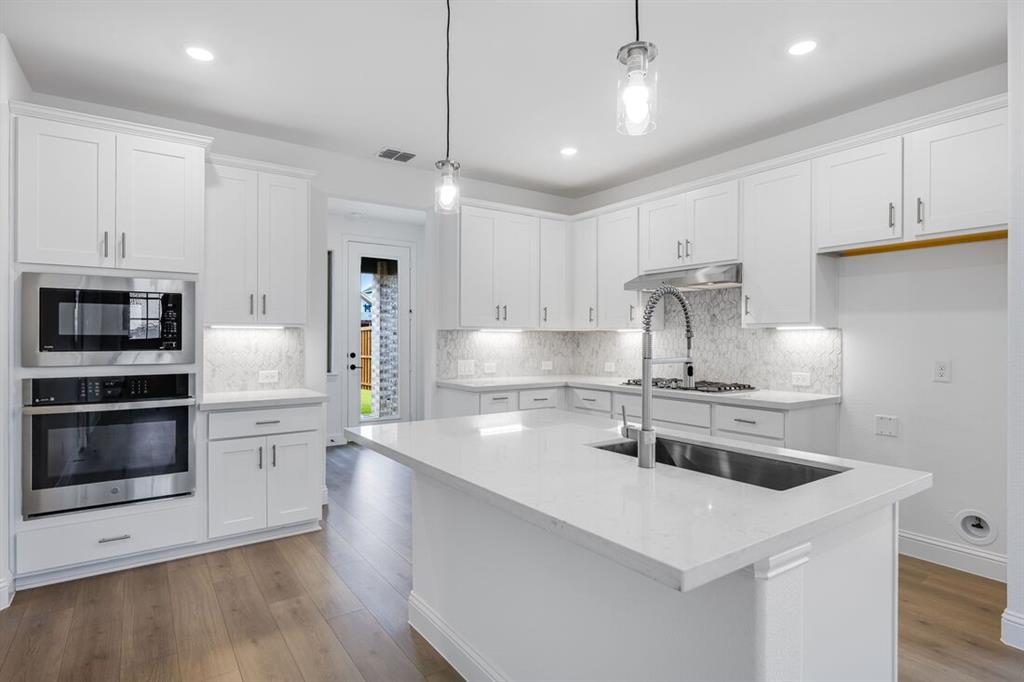 Cross Creek Meadows - Residential