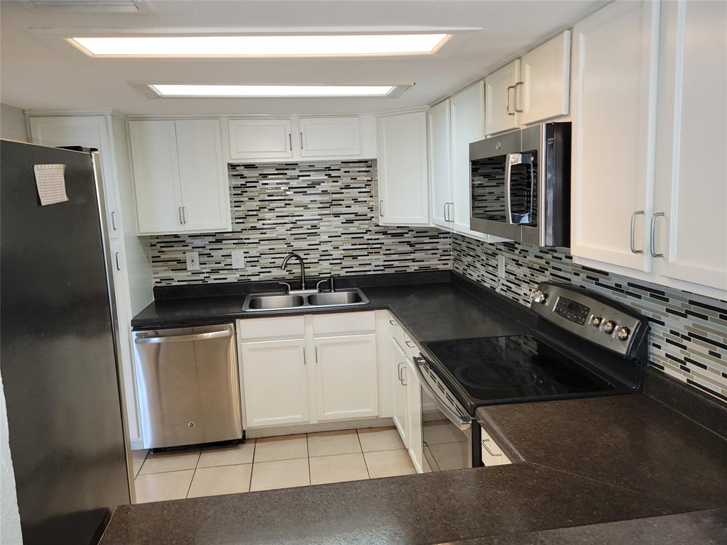 Mountain Creek Twnhs 02 - Residential