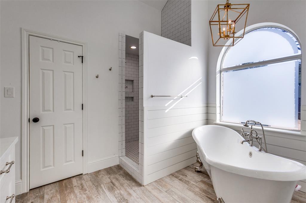 Prestonwood 05 - Residential