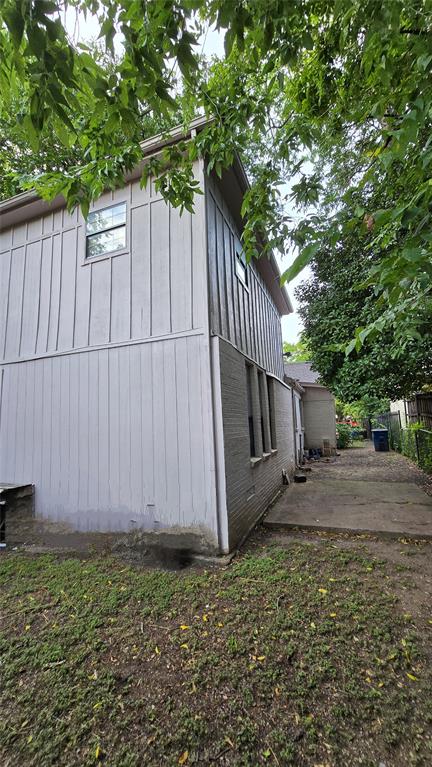 5013 Denton Drive