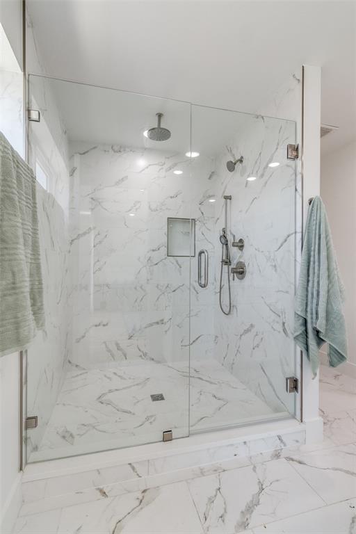 HOLMES - Residential Lease