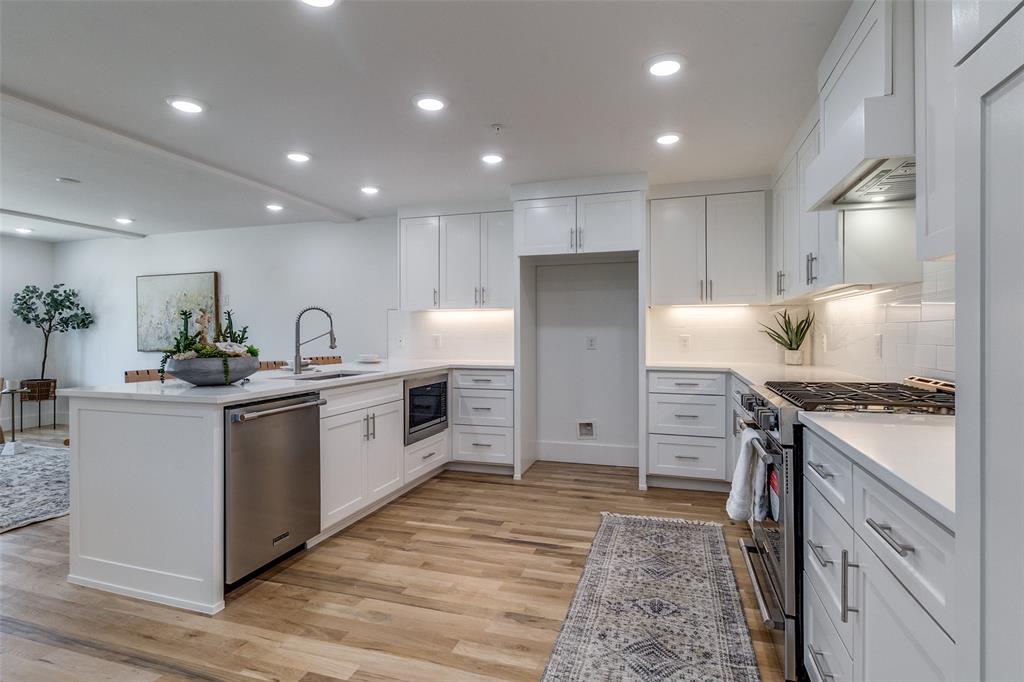 HOLMES - Residential Lease