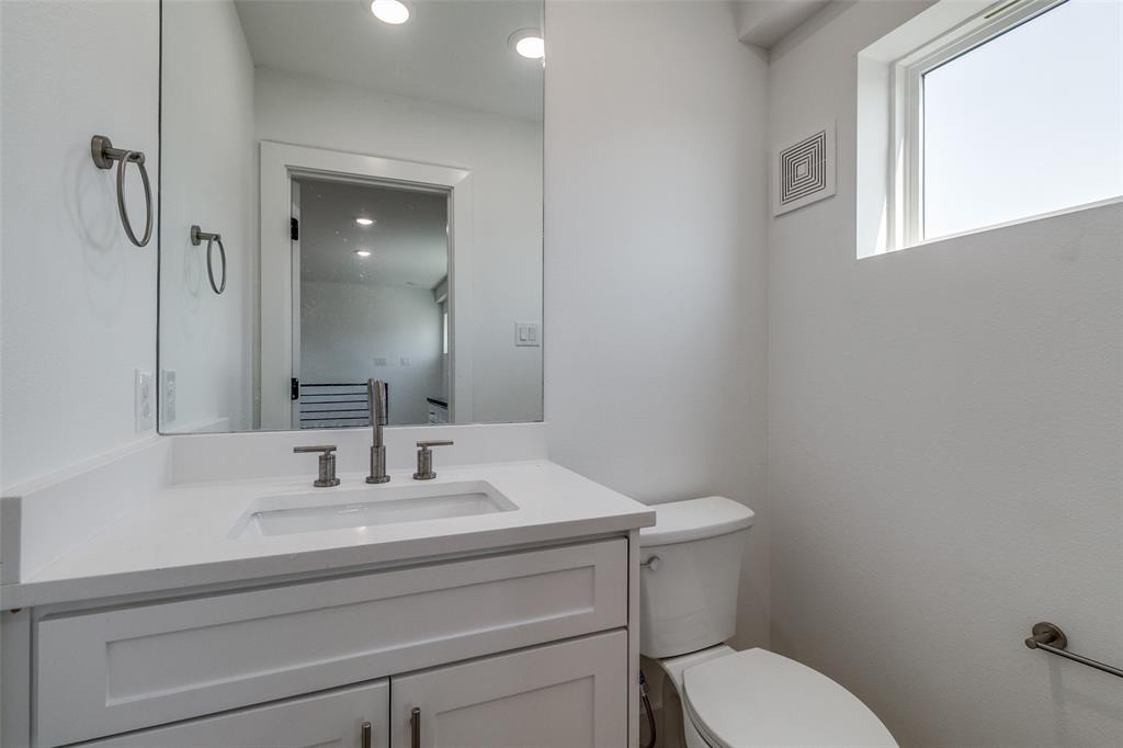 HOLMES - Residential Lease