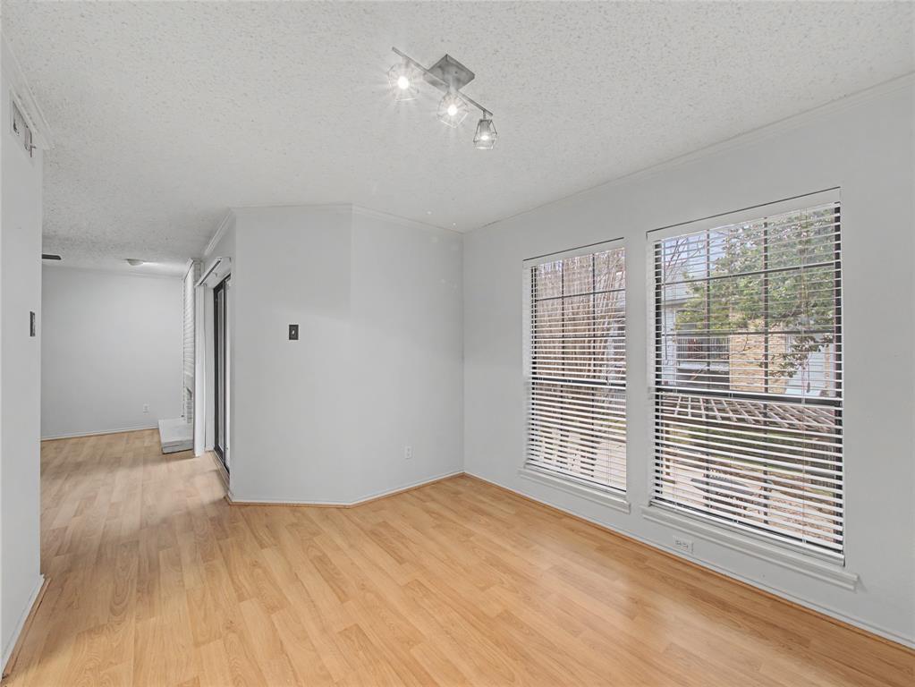 Preston Bend Village Condos - Residential