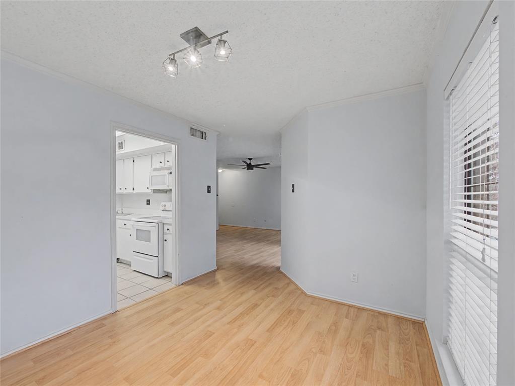 Preston Bend Village Condos - Residential