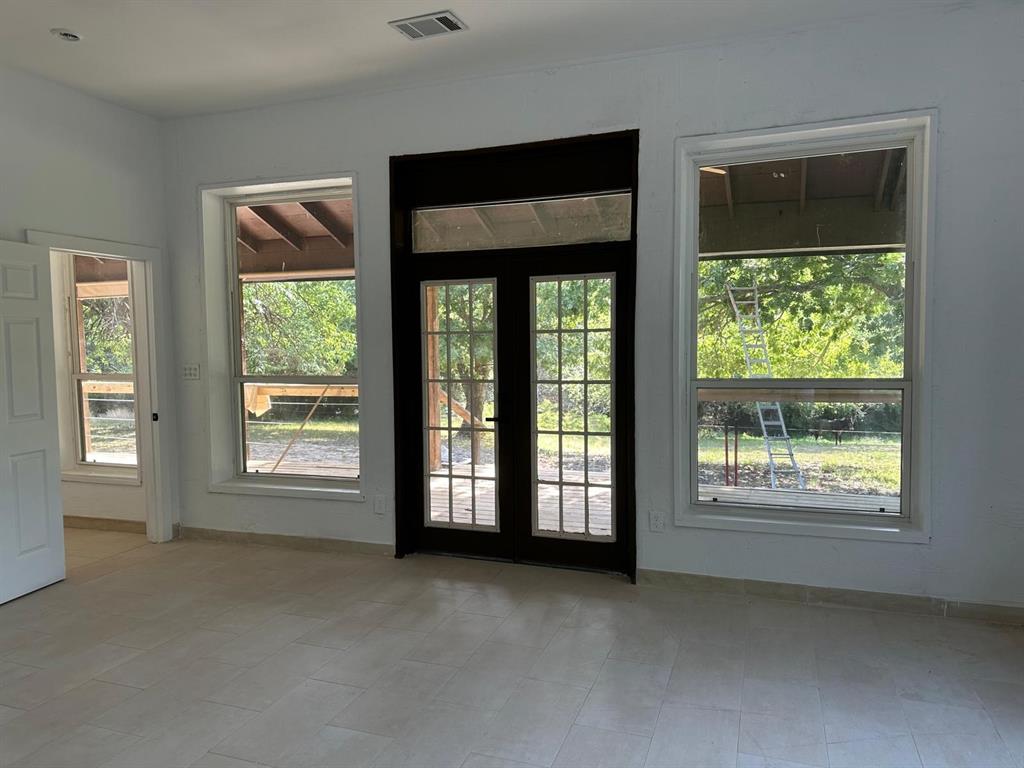 11101 Hollow Hill Farm