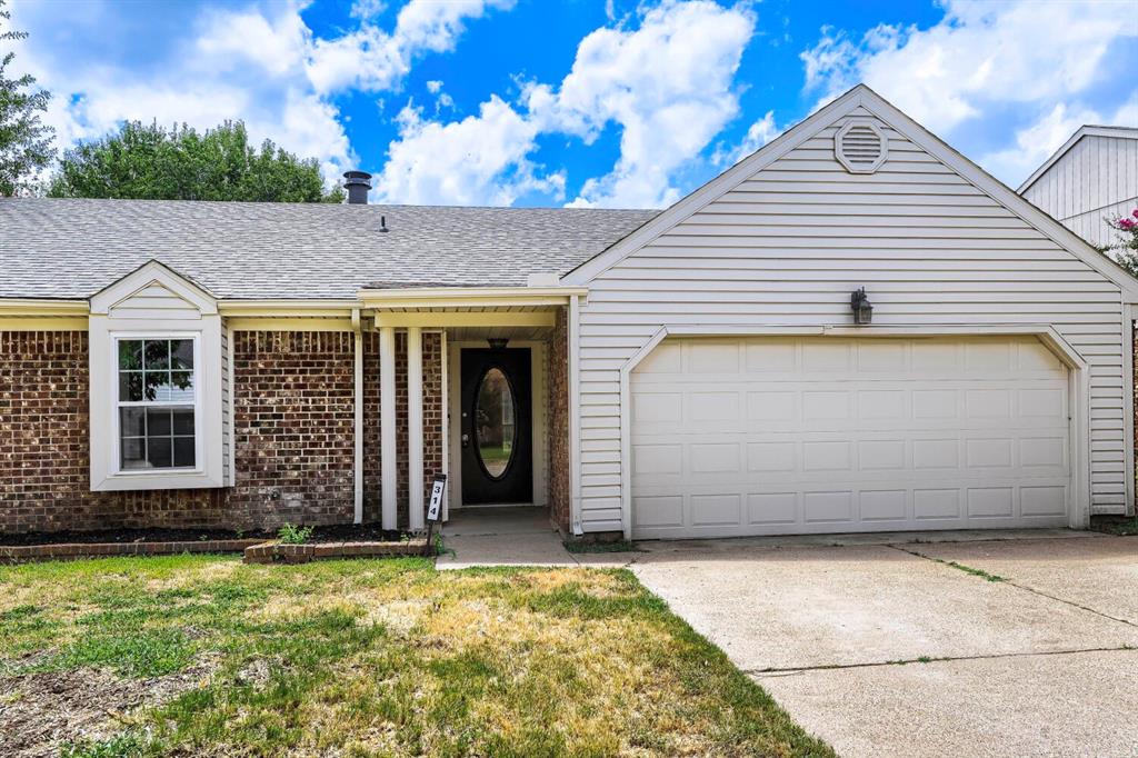 314 Sandlewood Lane