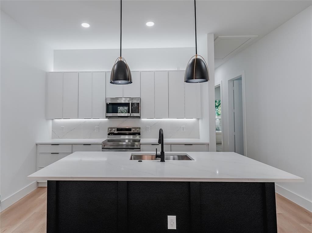 Central avenue - Residential