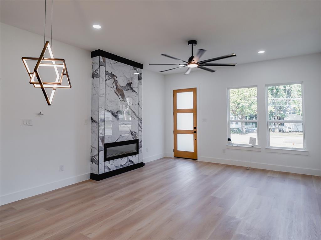 Central avenue - Residential