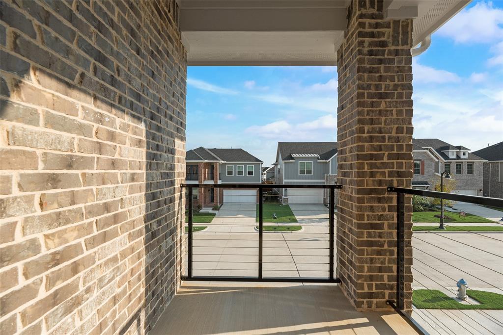 7123 Manhattan Drive