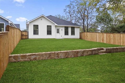 A home in Waxahachie