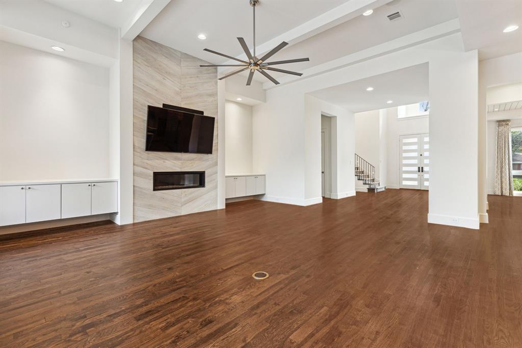 Forest Knoll Estates - Residential