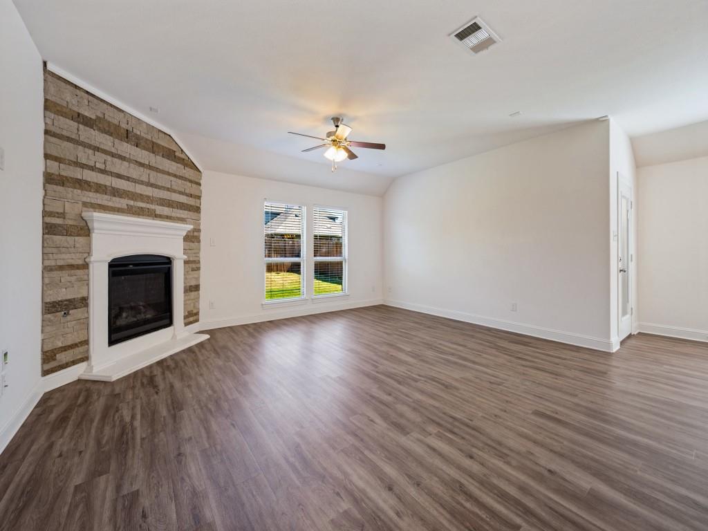 4501 Lakeview Drive